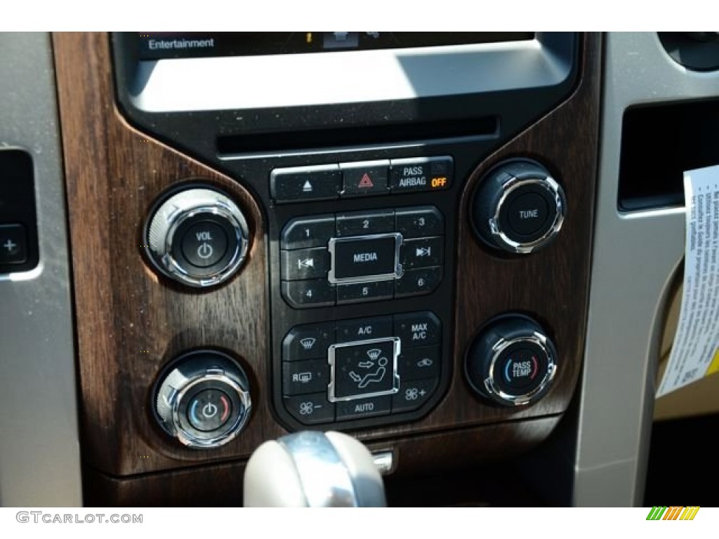2013 Ford F150 XLT SuperCrew 4x4 Controls Photo #81080019