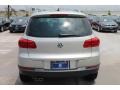 White Gold Metallic - Tiguan SE Photo No. 8
