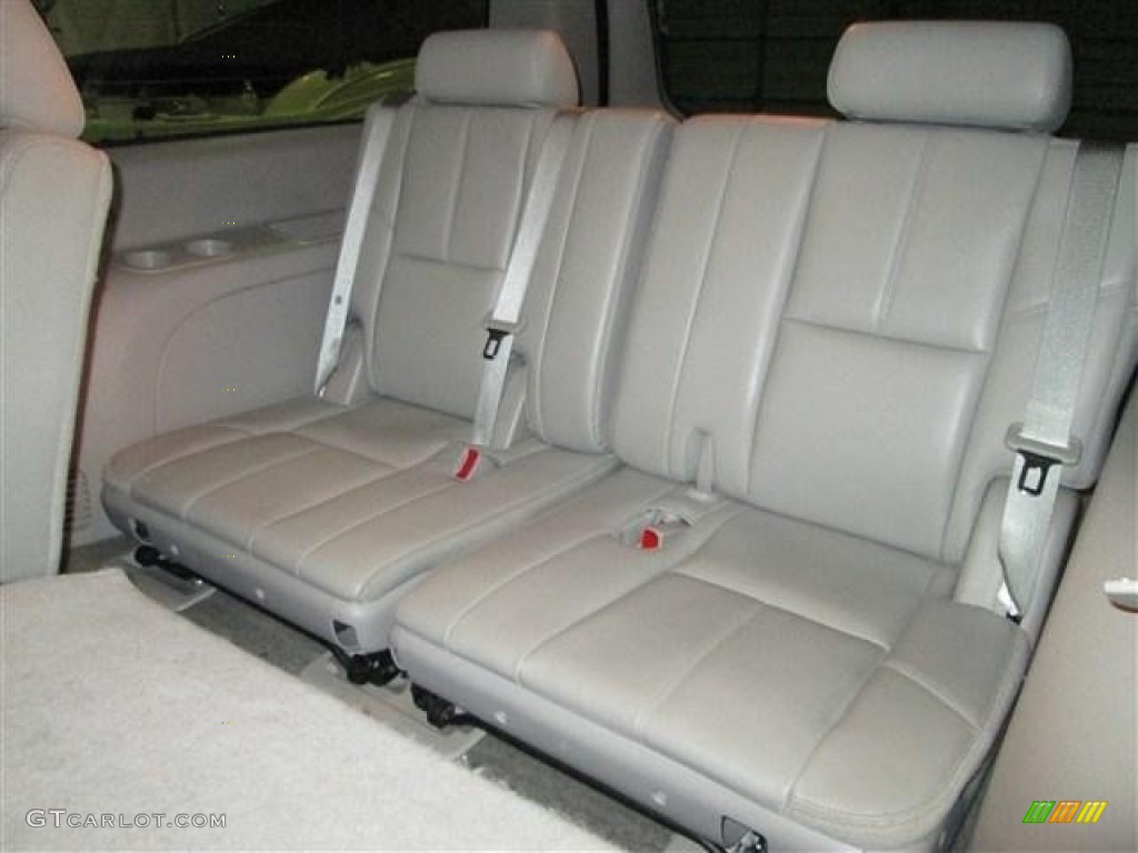 2013 Chevrolet Suburban LT Rear Seat Photo #81081304