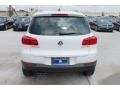 Candy White - Tiguan SE Photo No. 8