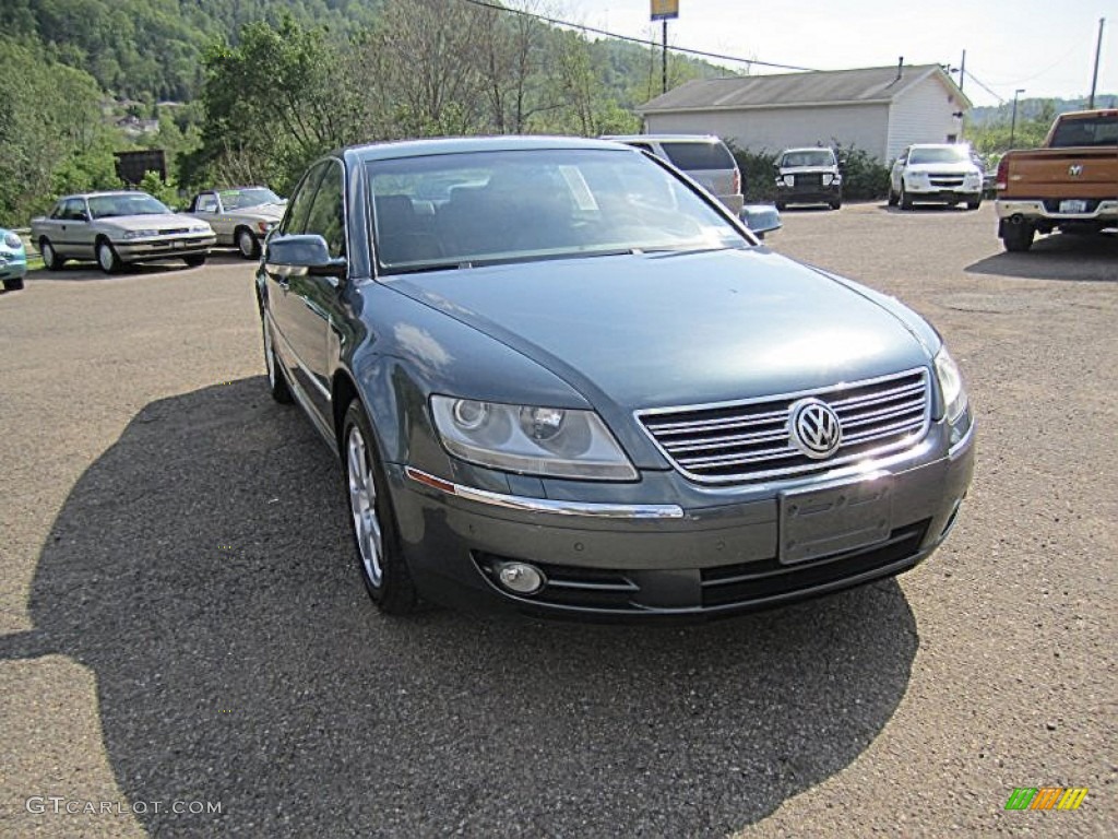 2004 Phaeton V8 4Motion Sedan - Coucou Grey / Anthracite photo #12