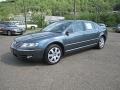 2004 Coucou Grey Volkswagen Phaeton V8 4Motion Sedan  photo #15