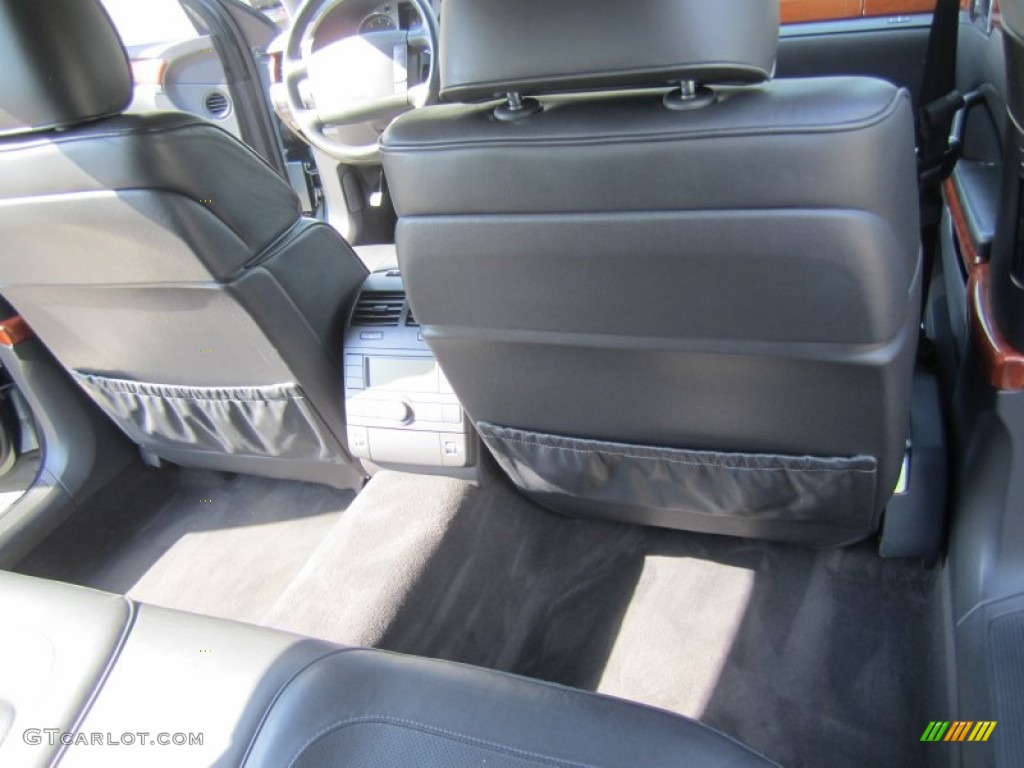 2004 Phaeton V8 4Motion Sedan - Coucou Grey / Anthracite photo #25