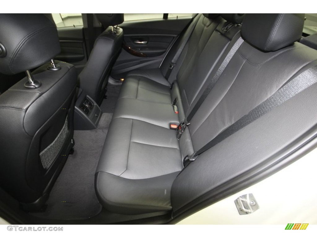 2013 BMW 3 Series 328i Sedan Rear Seat Photo #81084021