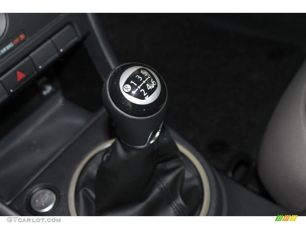 2013 Volkswagen Beetle TDI 6 Speed Manual Transmission Photo #81084106
