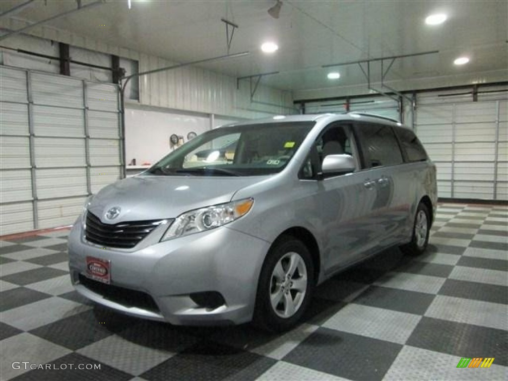 2012 Sienna LE - Silver Sky Metallic / Light Gray photo #3