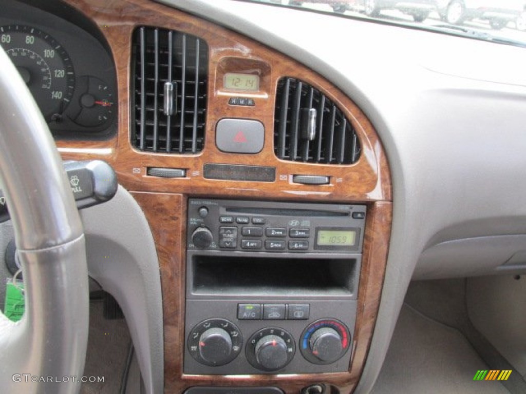 2006 Elantra Limited Sedan - Champagne Beige / Beige photo #14