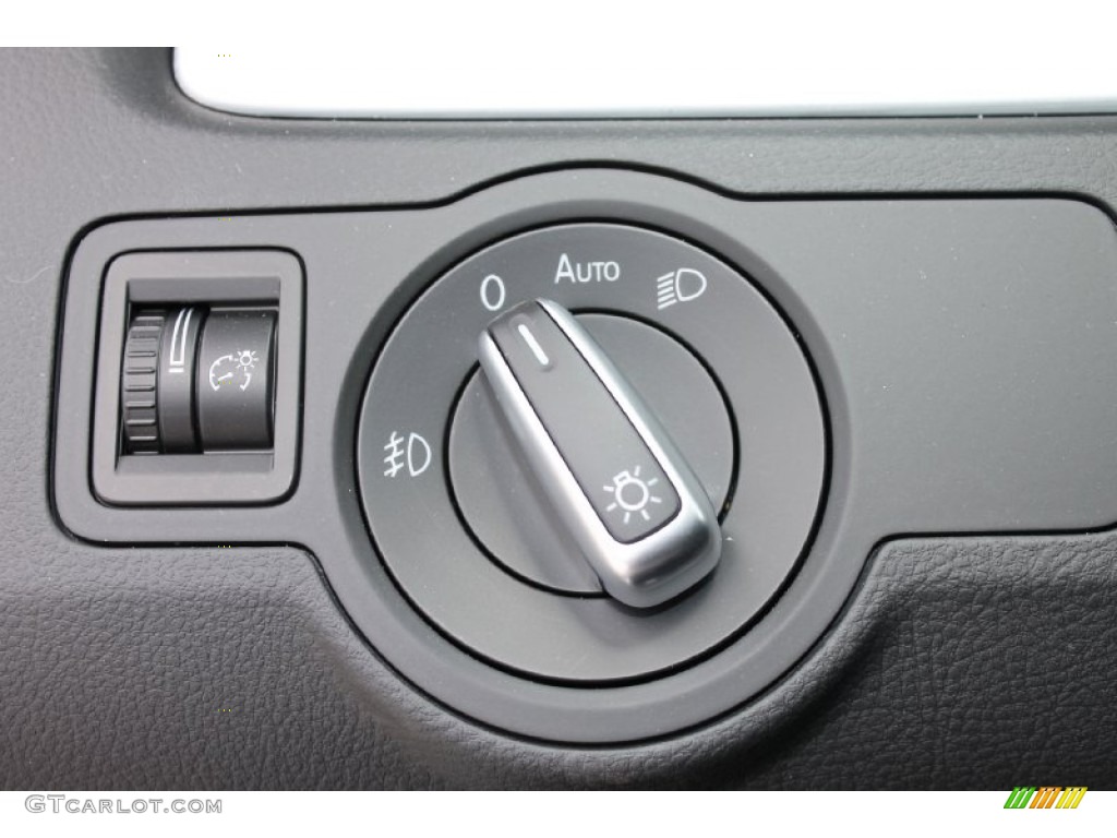 2013 Volkswagen CC Sport Plus Controls Photos