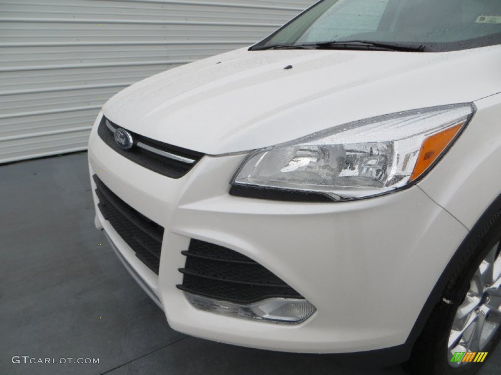 2013 Escape SE 1.6L EcoBoost - White Platinum Metallic Tri-Coat / Charcoal Black photo #12