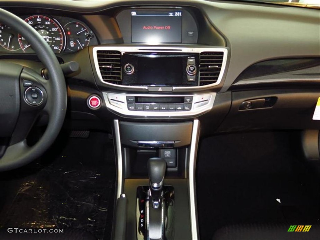 2013 Honda Accord LX-S Coupe Controls Photo #81090308