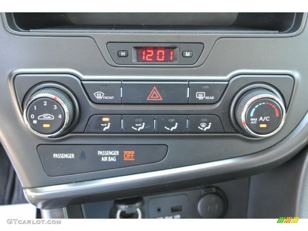 2012 Kia Optima LX Controls Photo #81091691