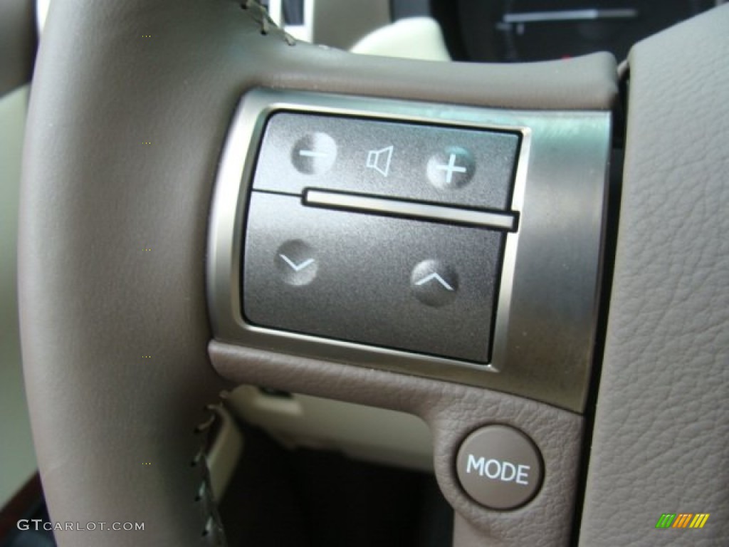 2013 Lexus GX 460 Controls Photo #81092545