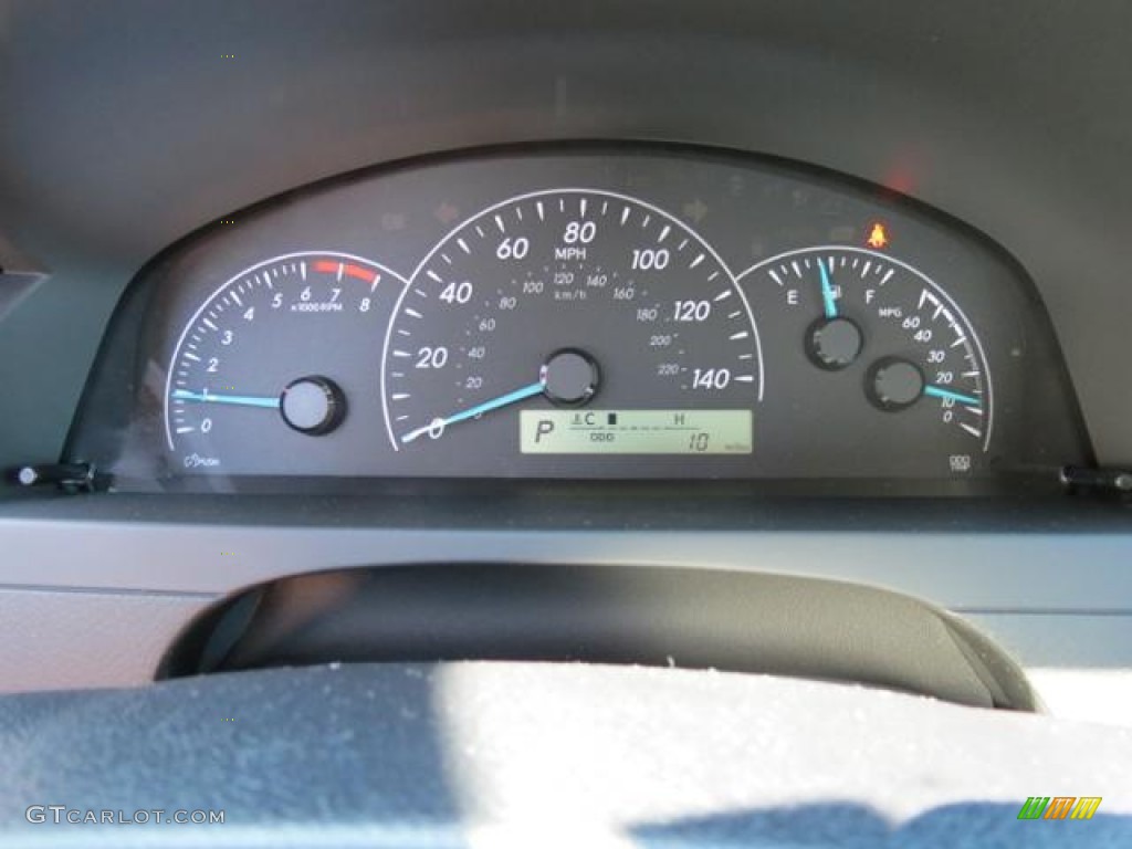 2013 Toyota Camry L Gauges Photo #81095867