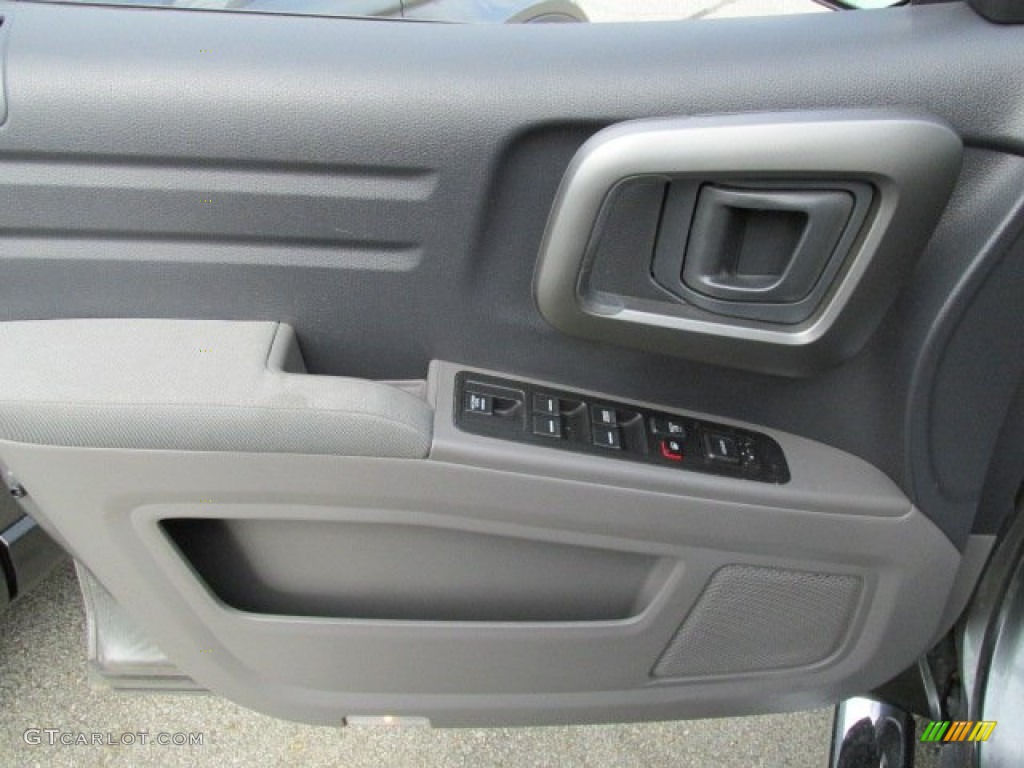 2011 Honda Ridgeline RTS Door Panel Photos
