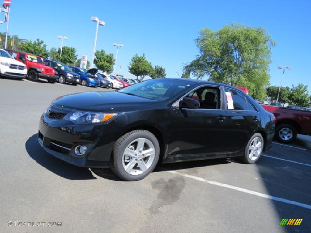 2013 Camry SE - Attitude Black Metallic / Black/Ash photo #3