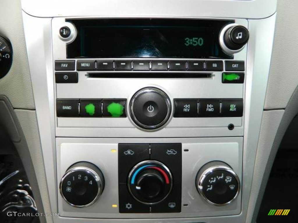 2010 Chevrolet Malibu LS Sedan Audio System Photo #81097405