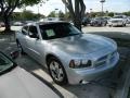 Bright Silver Metallic - Charger SE Photo No. 2