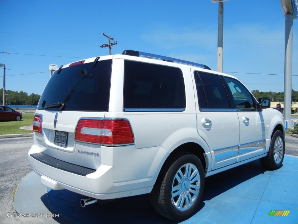 2011 Navigator 4x2 - White Platinum Tri-Coat / Stone photo #5