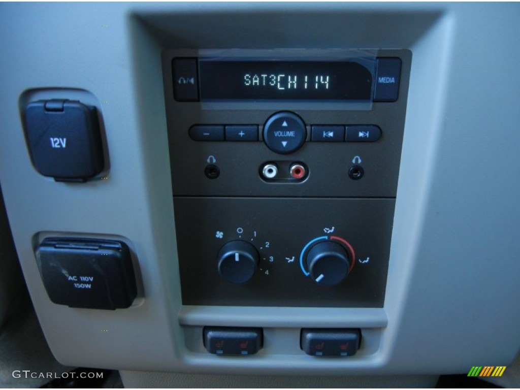 2011 Lincoln Navigator 4x2 Controls Photo #81100156