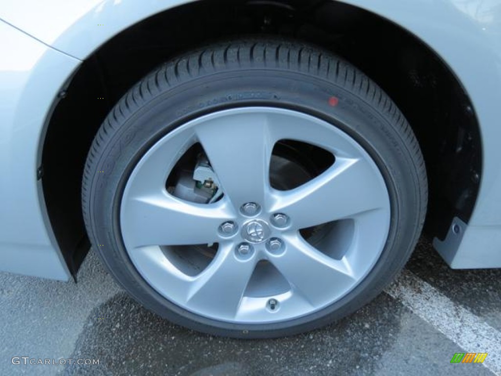 2013 Toyota Prius Five Hybrid Wheel Photos