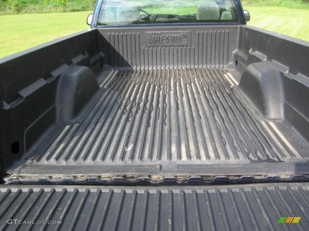 2006 Silverado 1500 Regular Cab - Dark Blue Metallic / Dark Charcoal photo #12