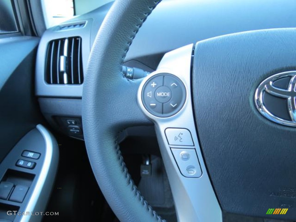 2013 Toyota Prius Five Hybrid Controls Photo #81100633