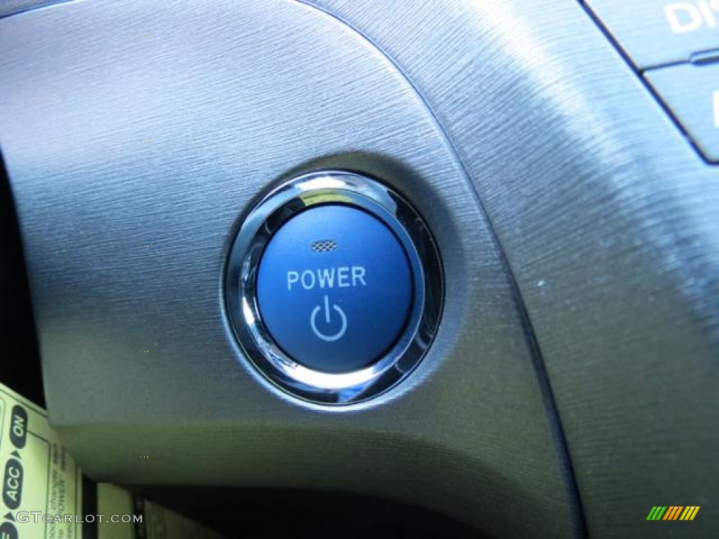 2013 Toyota Prius Five Hybrid Controls Photo #81100677