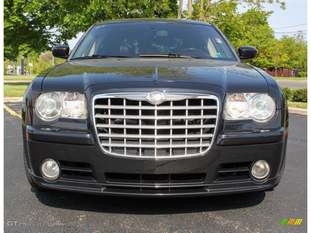 2006 300 C SRT8 - Brilliant Black Crystal Pearl / Dark Slate Gray/Light Graystone photo #2