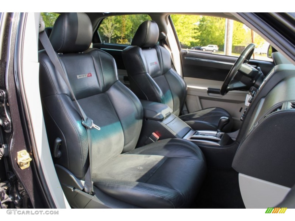 Dark Slate Gray/Light Graystone Interior 2006 Chrysler 300 C SRT8 Photo #81101967