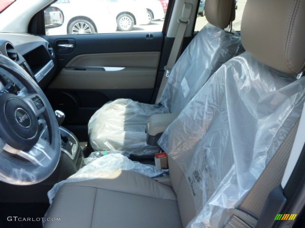 2014 Compass Limited 4x4 - True Blue Pearl / Dark Slate Gray/Light Pebble photo #10