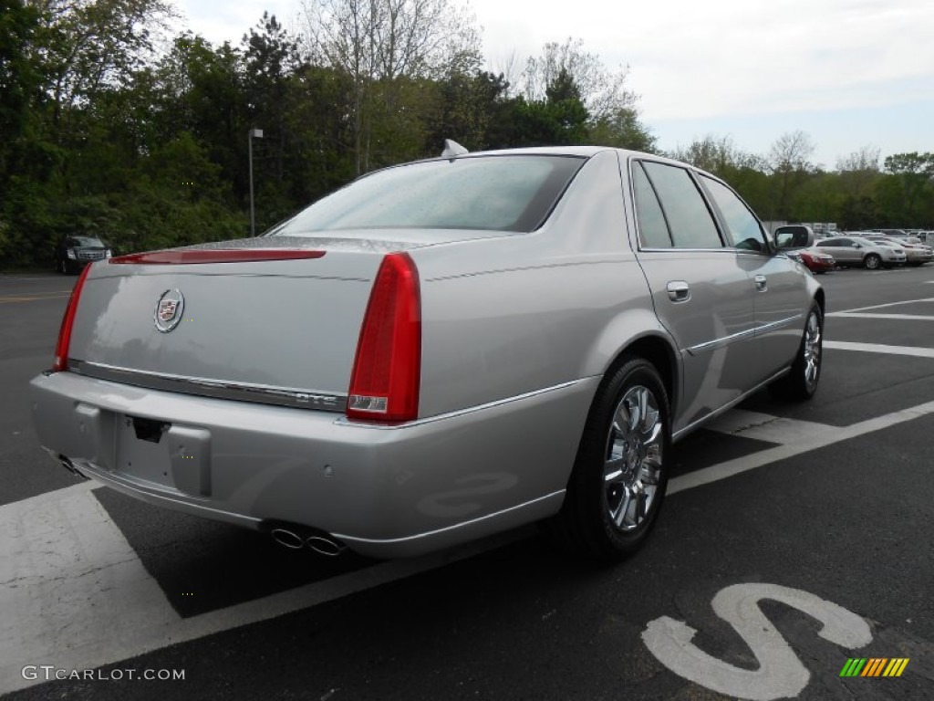 Radiant Silver Metallic 2011 Cadillac DTS Platinum Exterior Photo #81103997