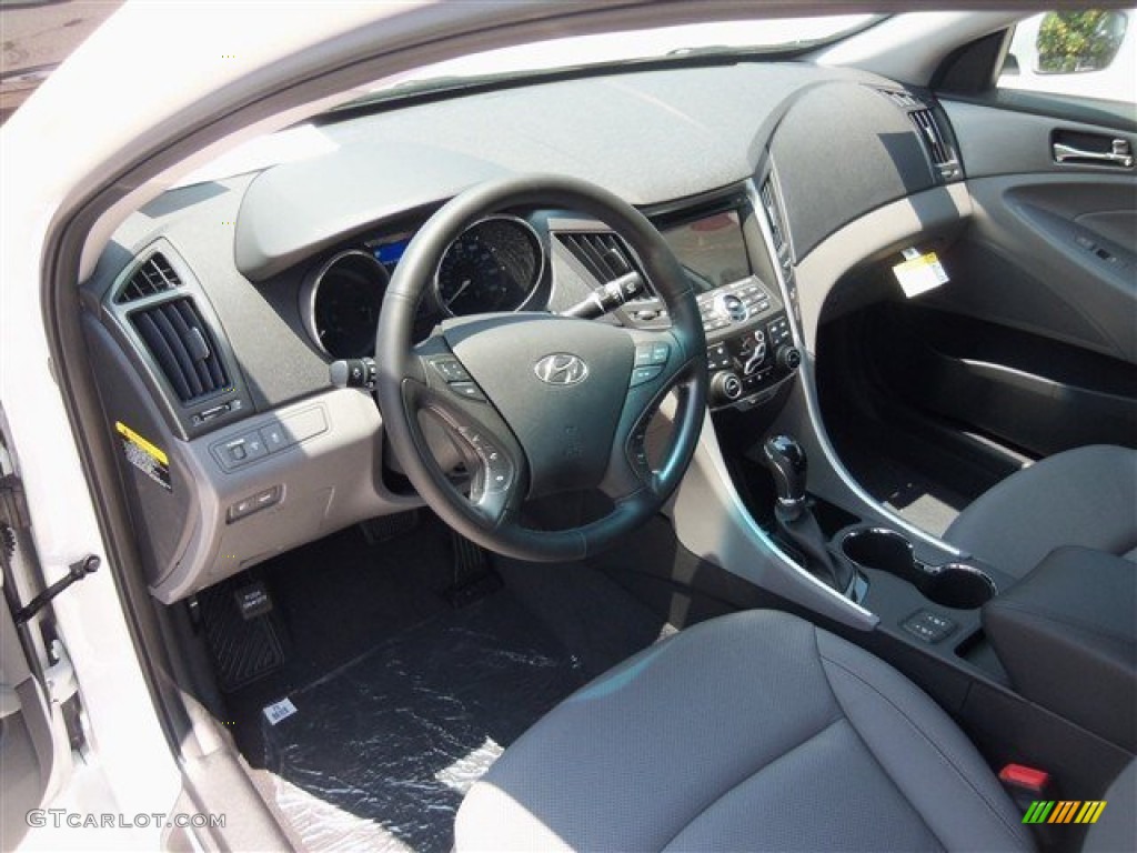Gray Interior 2013 Hyundai Sonata Hybrid Limited Photo #81104092
