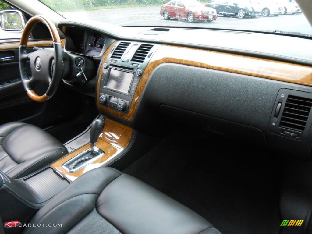 2011 Cadillac DTS Platinum Ebony Dashboard Photo #81104155