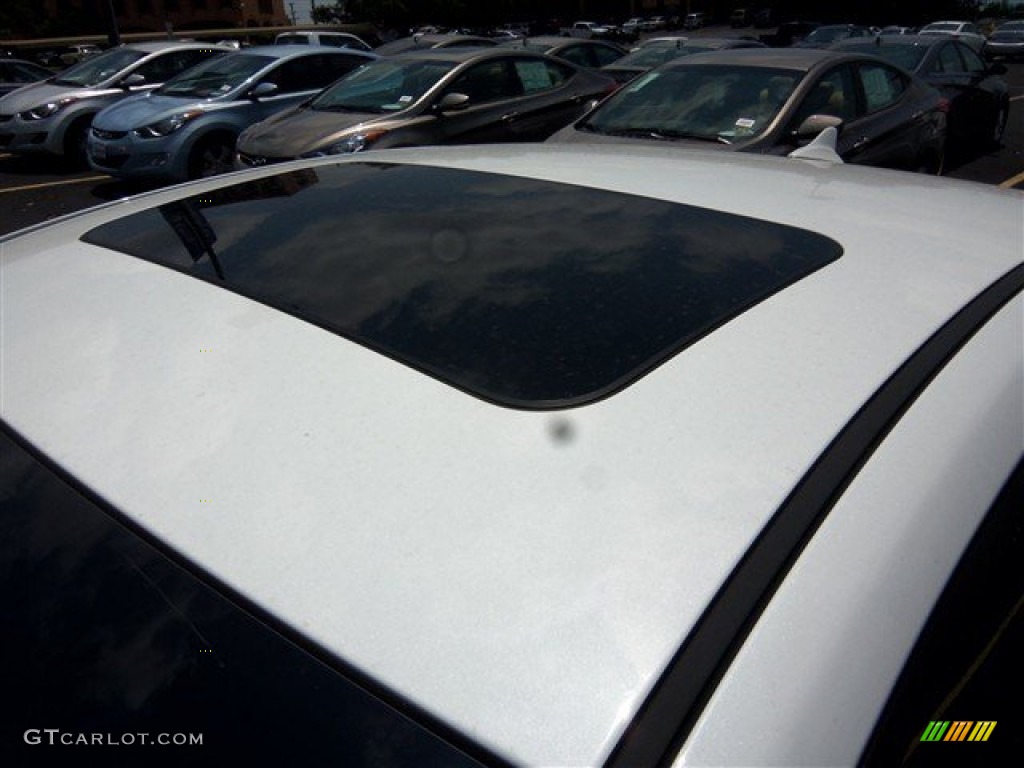 2013 Elantra Limited - Shimmering White / Black photo #5