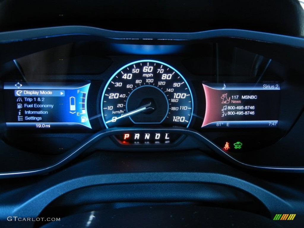 2013 C-Max Hybrid SEL - Sterling Gray / Charcoal Black photo #10