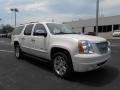 White Diamond Tricoat - Yukon XL SLT 4x4 Photo No. 3