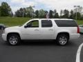 White Diamond Tricoat - Yukon XL SLT 4x4 Photo No. 8