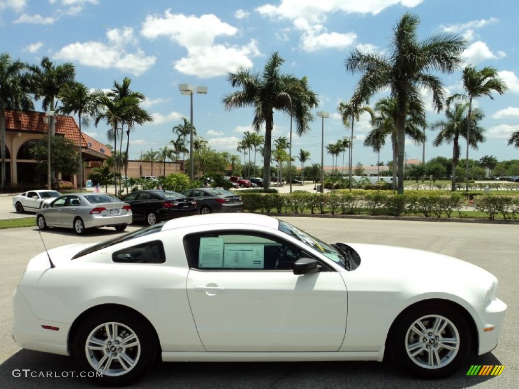 2013 Mustang V6 Coupe - Performance White / Charcoal Black photo #5