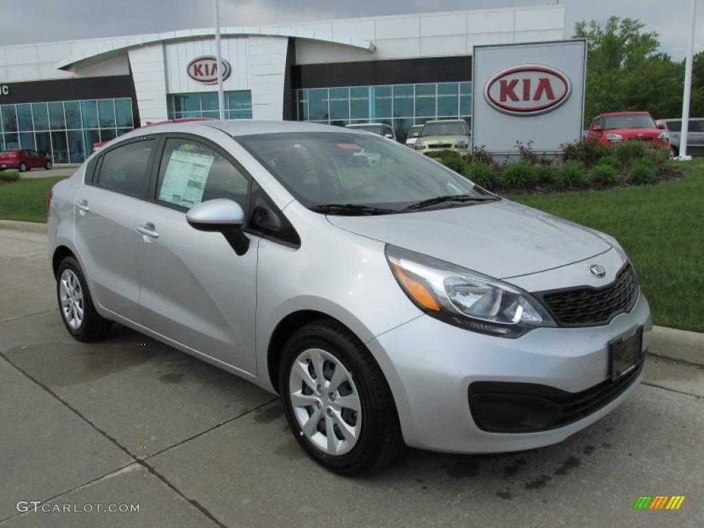 2013 Rio LX Sedan - Bright Silver / Black photo #1