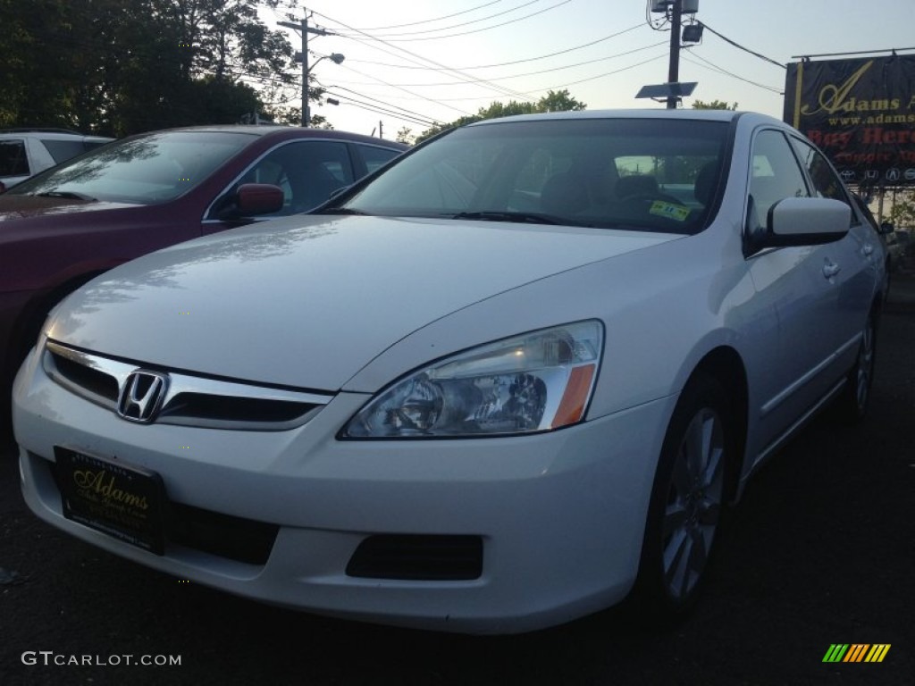 2007 Accord EX-L V6 Sedan - Taffeta White / Ivory photo #1