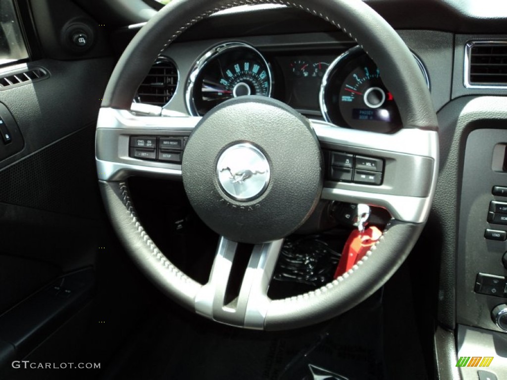 2013 Ford Mustang V6 Coupe Charcoal Black Steering Wheel Photo #81108245