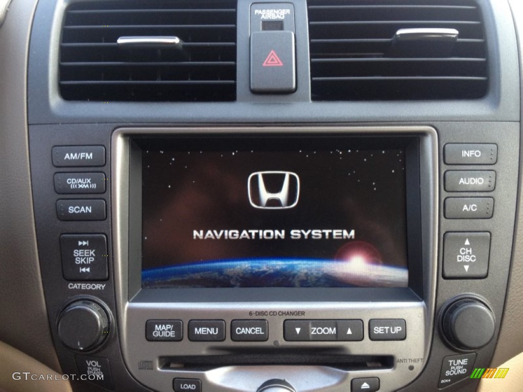 2007 Accord EX-L V6 Sedan - Taffeta White / Ivory photo #10