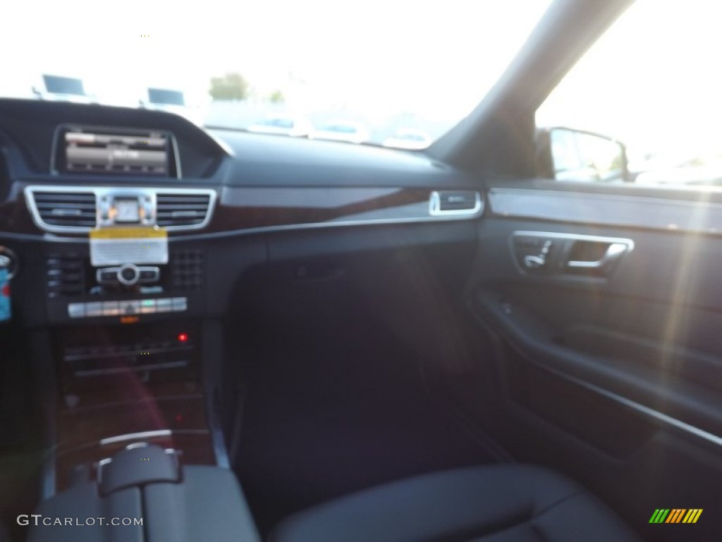 2014 E 350 4Matic Sedan - Black / Black photo #7