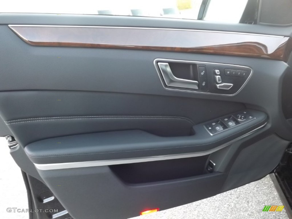 2014 E 350 4Matic Sedan - Black / Black photo #11
