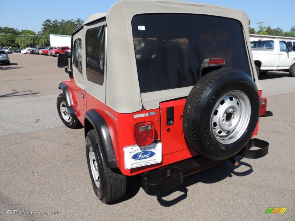 1995 Wrangler S 4x4 - Poppy Red / Gray photo #10