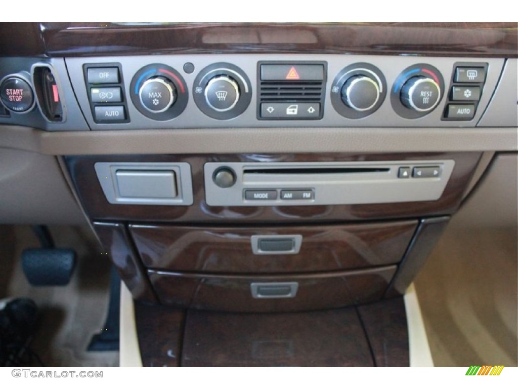 2006 BMW 7 Series 750Li Sedan Controls Photo #81113542