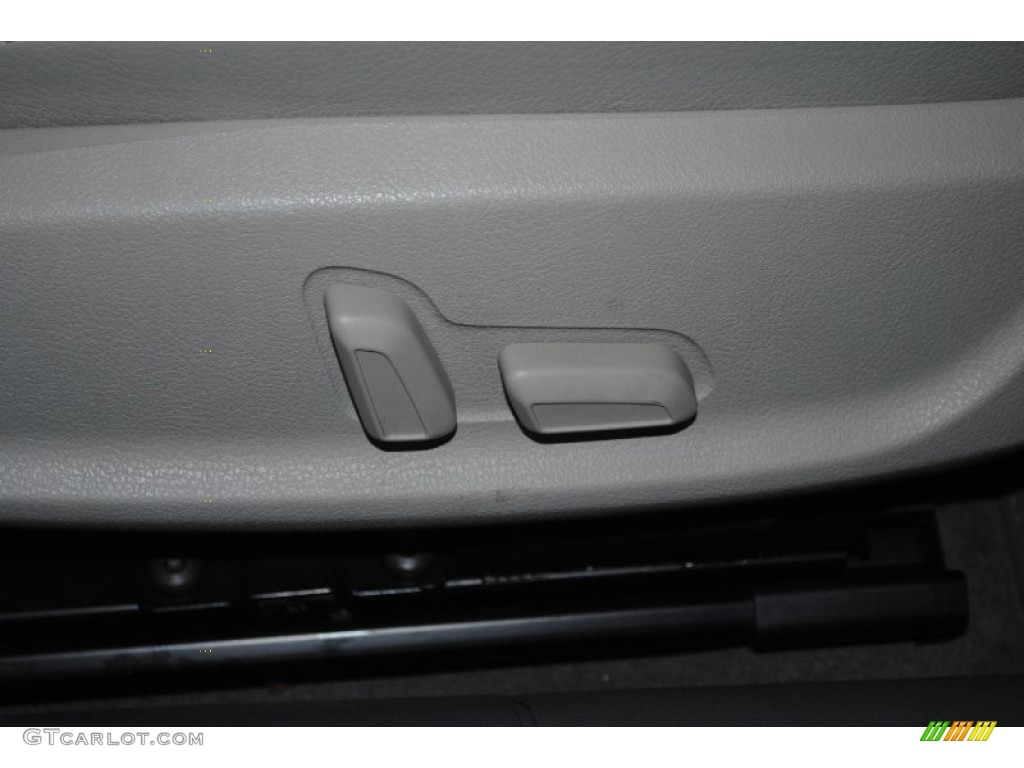 2011 A4 2.0T quattro Sedan - Quartz Grey Metallic / Cardamom Beige photo #34