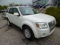 White Suede - Mariner V6 Premier 4WD Photo No. 2