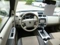 White Suede - Mariner V6 Premier 4WD Photo No. 15
