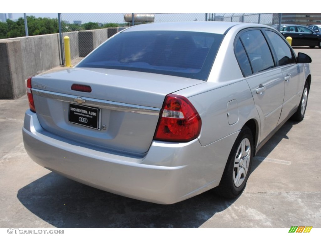 2008 Malibu Classic LS Sedan - Silverstone Metallic / Titanium Gray photo #7